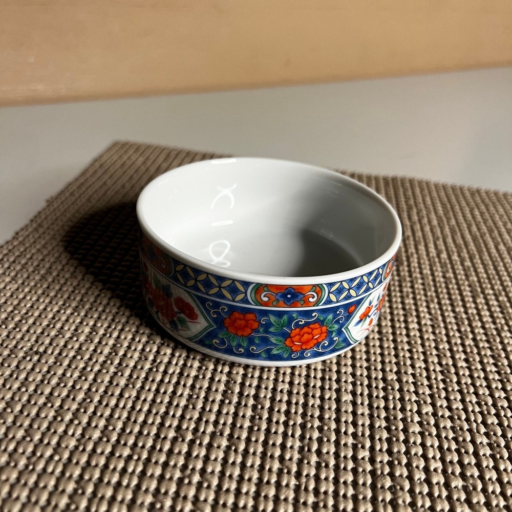 Tiffany & Co Imari Floral Porcelain Bowl Blue Red Orange Japanese‎ Style 4 Inch